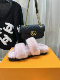 Picture of Louis Vuitton Shoes _SKULVsz35-40sfm010513694